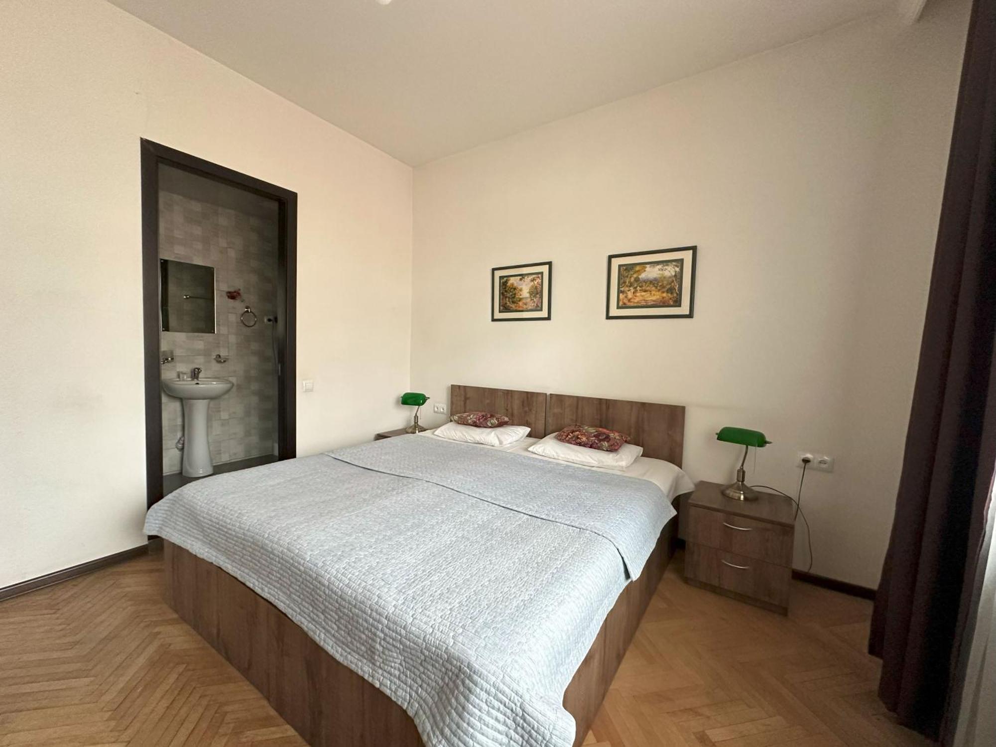 Hotel Home Tbilisi ภายนอก รูปภาพ